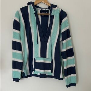 American Eagle Pullover